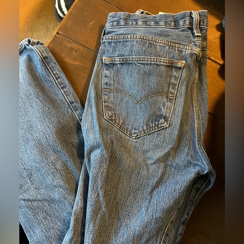 Men’s Levi Jeans